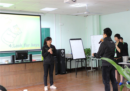 Play with fun, learn with heart 知识大富翁,快乐你