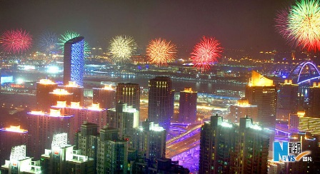 The skies over the Pudong New Area of Shanghai - home of the World Expo - lit up in a display of pyrotechnic brilliance last night. If the trial run is anything to go by, Friday night's fireworks to usher in the long-anticipated opening of the six-month Expo will go off with a bang ... well, many bangs. And the Shanghai Meteorological Bureau said yesterday we can expect slightly cloudy, fine and warm weather on Friday and Saturday, just the ticket for a wow-factor World Expo.
