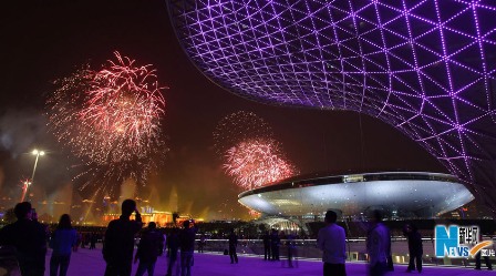 The skies over the Pudong New Area of Shanghai - home of the World Expo - lit up in a display of pyrotechnic brilliance last night. If the trial run is anything to go by, Friday night's fireworks to usher in the long-anticipated opening of the six-month Expo will go off with a bang ... well, many bangs. And the Shanghai Meteorological Bureau said yesterday we can expect slightly cloudy, fine and warm weather on Friday and Saturday, just the ticket for a wow-factor World Expo.
