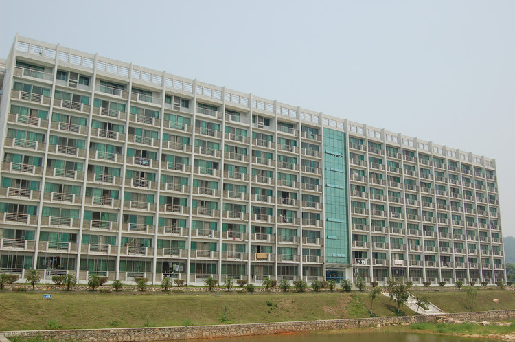 IBS封闭式英语培训学校宿舍大楼